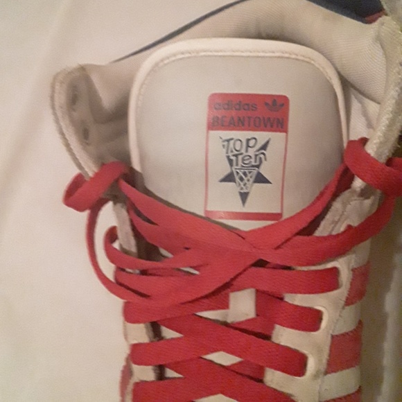 Top 10 - Picture 2 of 3